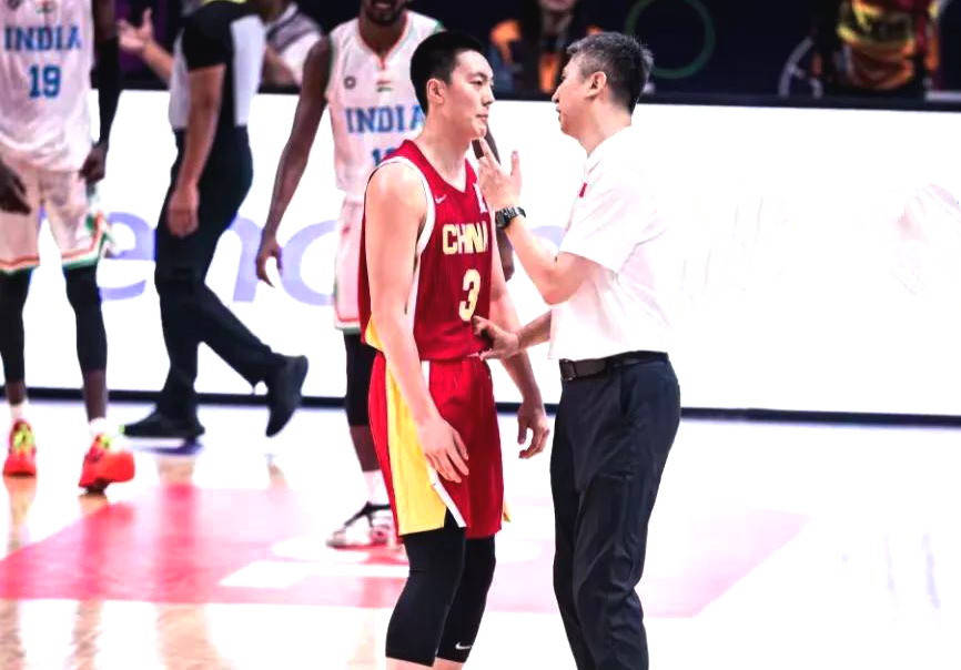 进行网络端, CBA新科, 任中国男篮