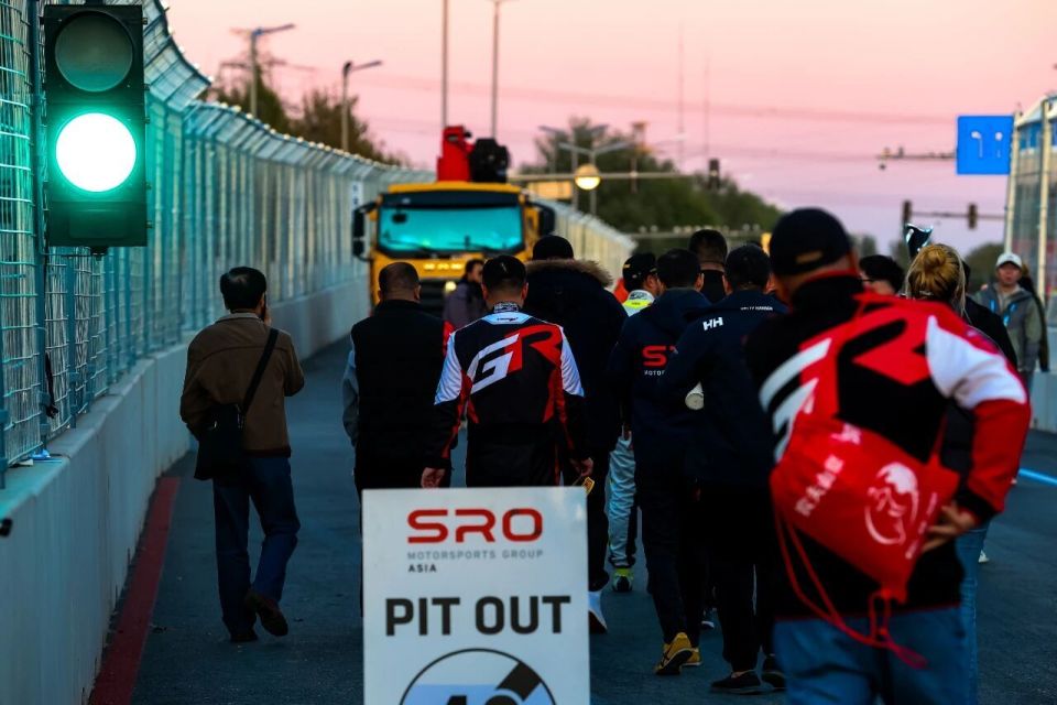 收获, 王浩斩获组, 跑道