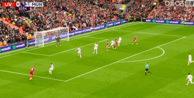 击中立柱, 利物浦主场