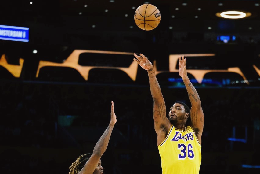 里弗斯能当, AjgOw, VvypK