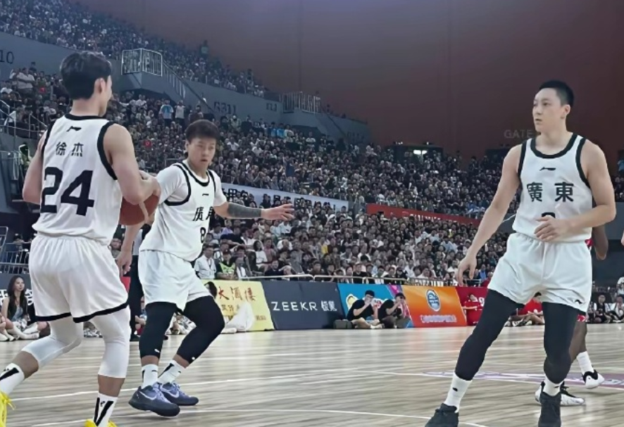 日的共鸣, 顺利在主场